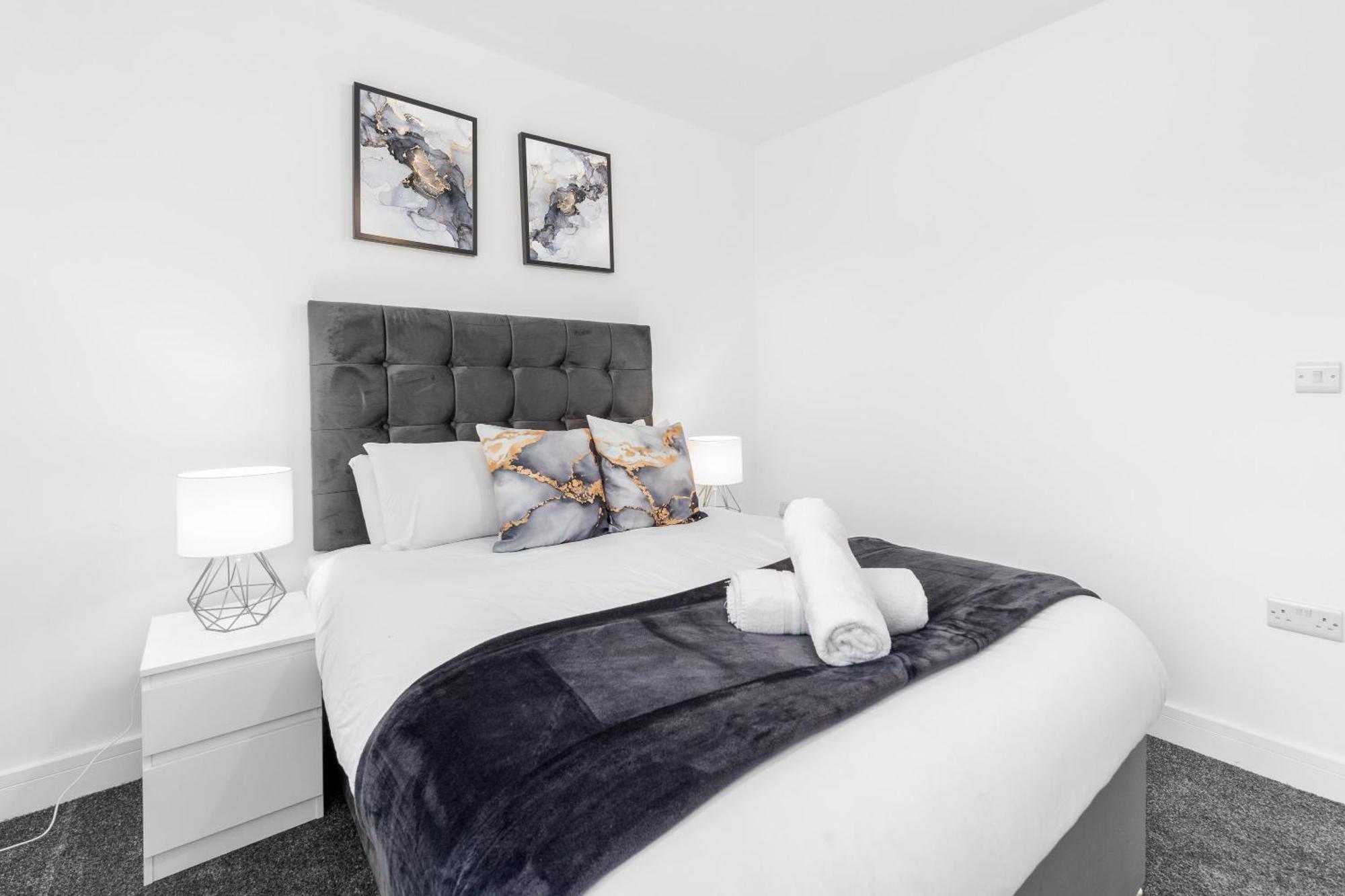 Stylish 2 Bedroom Apartment - Balcony - Secure Parking - Top Rated - 5Mc Birmingham Luaran gambar